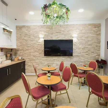 Hotel Parisien-3